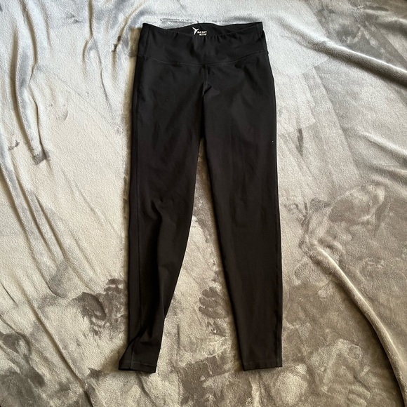 Old navy leggings - Picture 3 of 3
